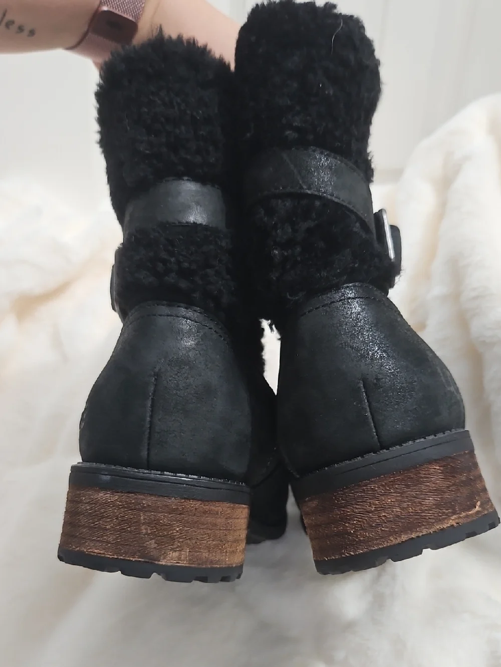 UGG Blayre II Sheepskin Moto Ankle Boots Black Leather Water Resistant Size 9